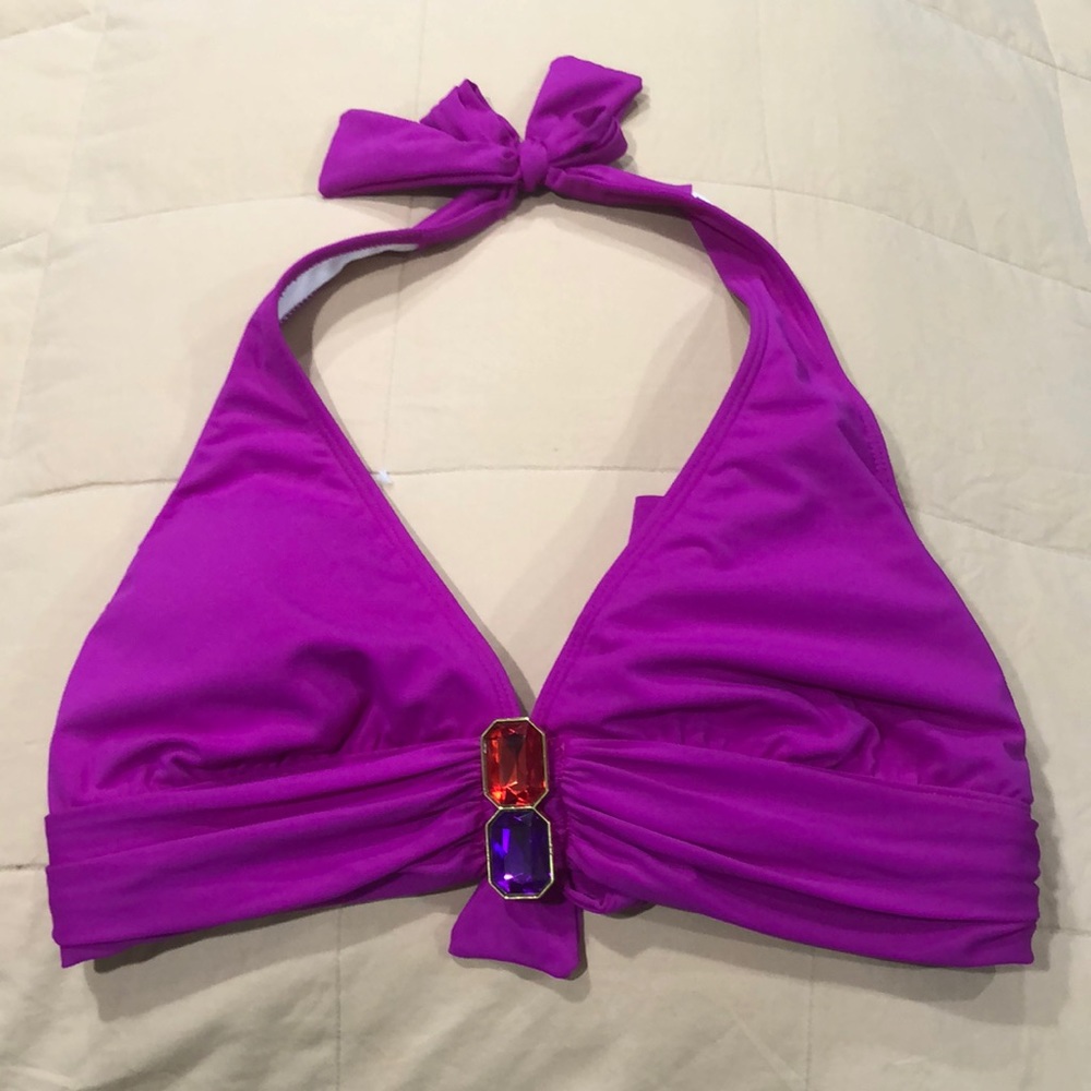 Ladies bikini top swimsuit. Fuchsia size 8.